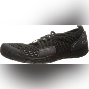 Women’s KEEN CNX Zephyr Criss Cross Hiking Shoe